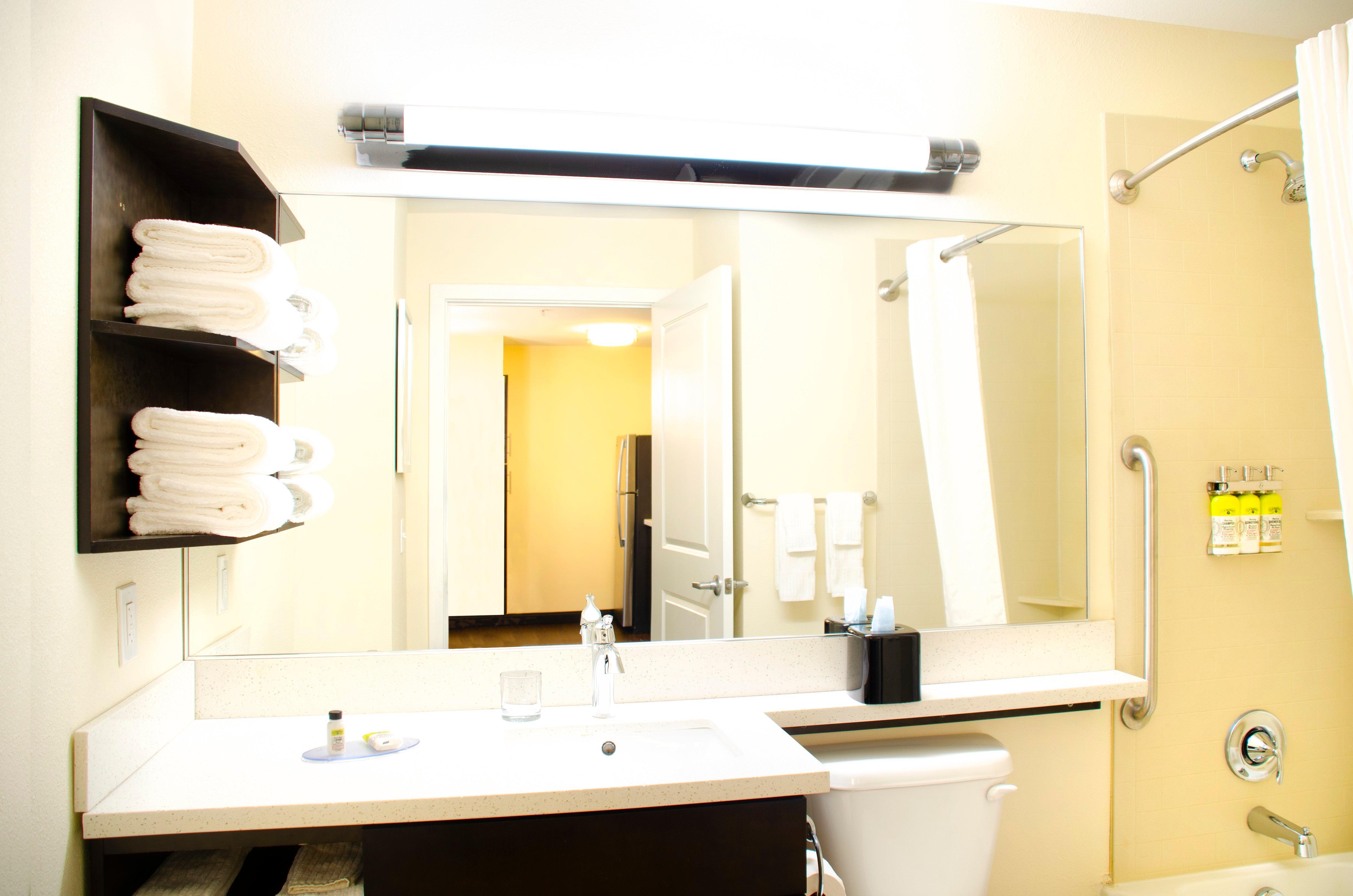 Candlewood Suites York By Ihg Esterno foto