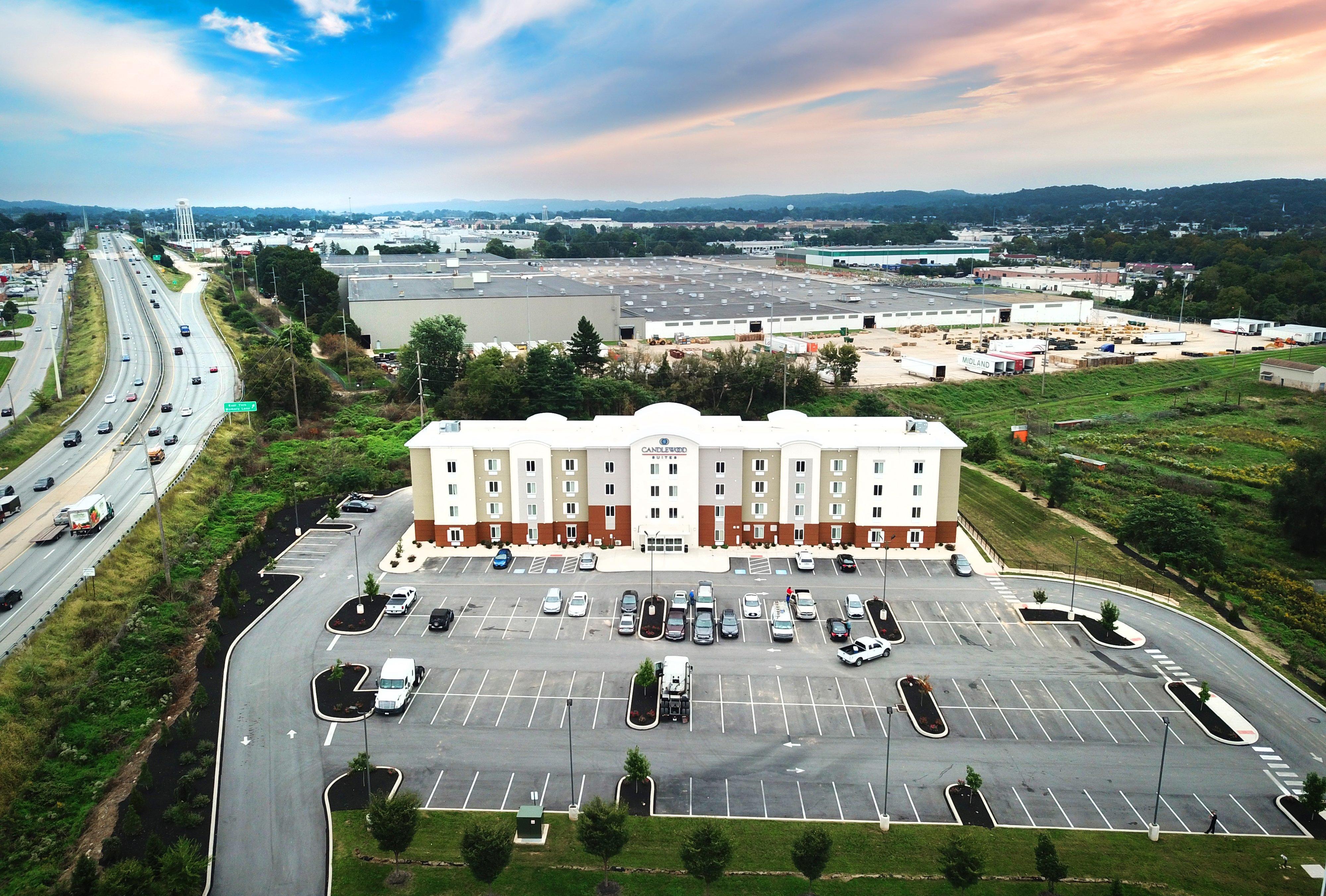Candlewood Suites York By Ihg Esterno foto
