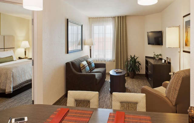 Candlewood Suites York By Ihg Esterno foto